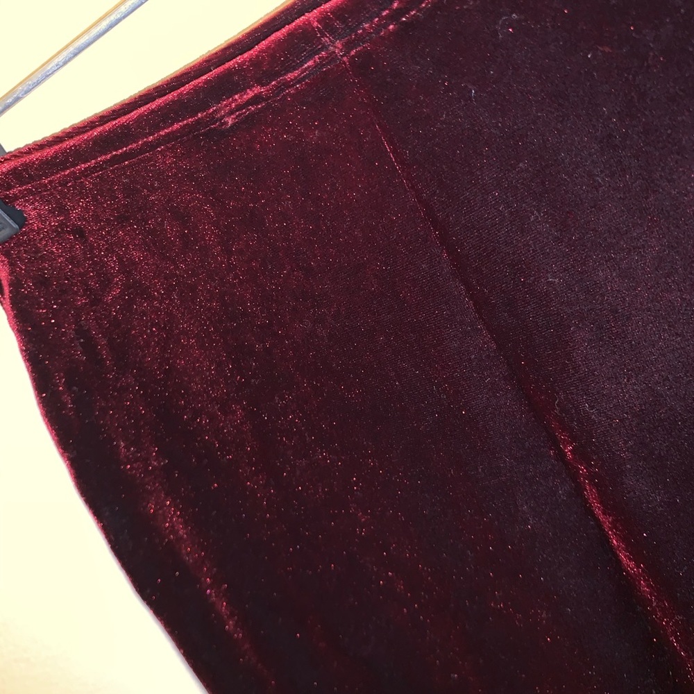 Pencil skirt